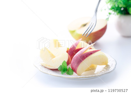 りんごのうさぎ （ 林檎のうさぎカット ） 119730527