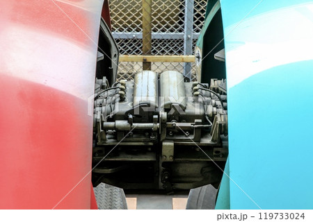 E5系はやぶさとE6系こまちの連結部分 119733024