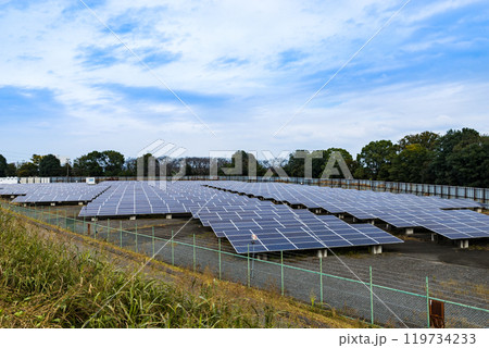 太陽光発電所 ソーラーパネル 太陽光発電所 ソーラーパネル 119734233