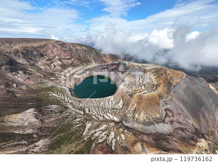 秋の蔵王山 空撮 秋の蔵王山 空撮 119736162