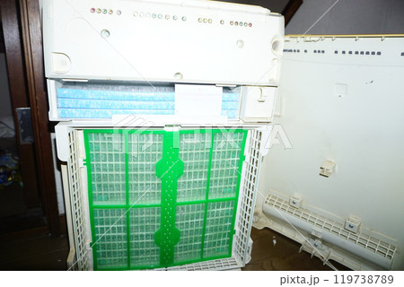 空気清浄機の清掃 119738789