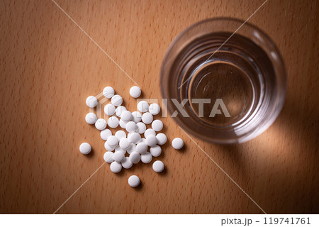 薬の副作用 薬の副作用 119741761