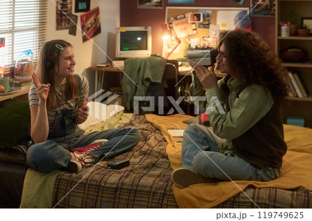 Recording Fun Moments With a Vintage Camcorder 119749625