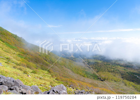 【山岳素材】初秋の頃の天狗原と雲海【長野県】 【山岳素材】初秋の頃の天狗原と雲海【長野県】 119750284