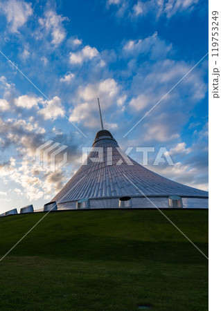 カザフスタンのアスタナにあるカーン・シャティール カザフスタンのアスタナにあるカーン・シャティール 119753249