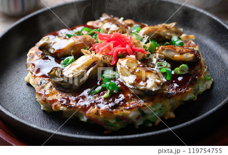 カキオコ ( 牡蠣入りのお好み焼き ) カキオコ ( 牡蠣入りのお好み焼き ) 119754755