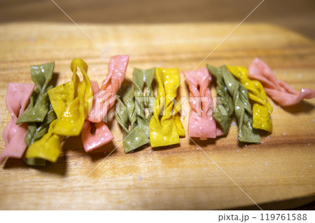 This is a delicious Korean snack. 119761588