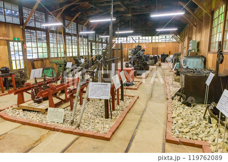 世界遺産「佐渡島(さど)の金山」 佐渡鉱山機械工場 重文景「佐渡相川の鉱山及び鉱山町の文化的景観」 世界遺産「佐渡島(さど)の金山」 佐渡鉱山機械工場 重文景「佐渡相川の鉱山及び鉱山町の文化的景観」 119762089