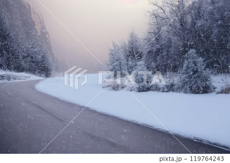 LIGHT ON LIGHT BLUE FROSTY SKY, BRIGHT WINTER BACKDROP 119764243