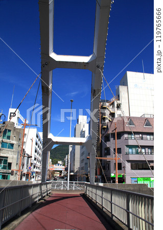 長崎県佐世保市　中心市街地の町並み　佐世保公園周辺　 119765666