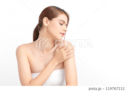 Beautiful young asian woman with clean fresh skin on white background, Face care, Facial treatment, Cosmetology, beauty and spa, Asian women portrait. 119767212