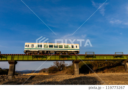 静岡県掛川市本郷　天竜浜名湖鉄道と沿線の風景 119773267