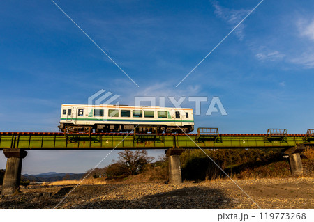 静岡県掛川市本郷 天竜浜名湖鉄道と沿線の風景 静岡県掛川市本郷 天竜浜名湖鉄道と沿線の風景 119773268