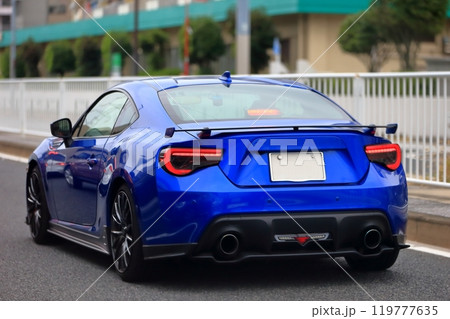 車のテールランプ　イメージ 119777635