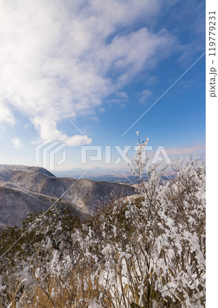 雪山登山(大分県九重町) 雪山登山(大分県九重町) 119779231