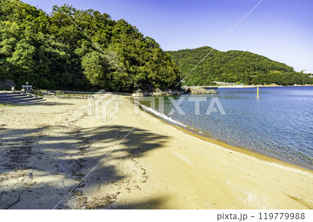 小豆島 白崎海岸の砂浜 香川県小豆島町 小豆島 白崎海岸の砂浜 香川県小豆島町 119779988