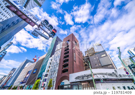 日本の東京都市景観 再開発、銀座各所で続々…三愛や銀座コアビル解体工事などを望む=10月27日 日本の東京都市景観 再開発、銀座各所で続々…三愛や銀座コアビル解体工事などを望む=10月27日 119781409