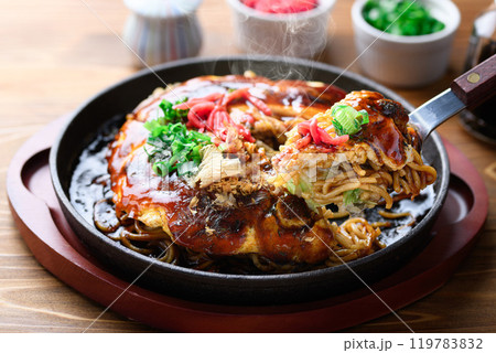 広島風お好み焼き 広島風お好み焼き 119783832