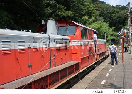 赤い機関車 赤い機関車 119785882