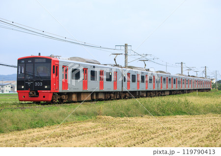 JR九州　303系電車（K01編成） 119790413