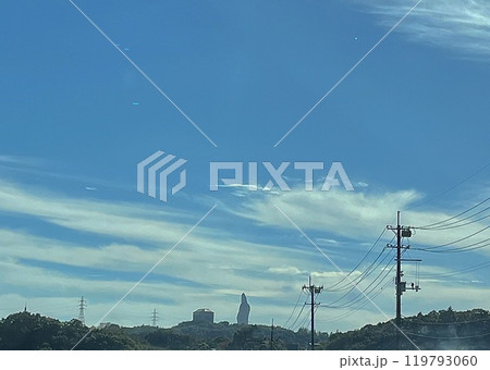 青い空と仙台大観音 119793060