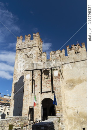 Sirmione castle, Lake Garda, Lombardy region, Italy 119796324