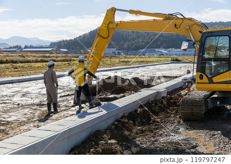 側溝工事 119797247