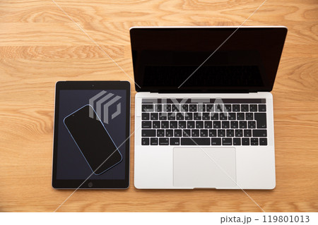 パソコン、スマホ、タブレット パソコン、スマホ、タブレット 119801013