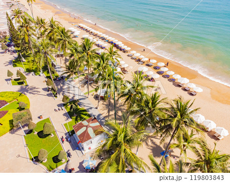 City beach. 119803843