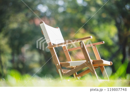 屋外で過ごす休日 屋外で過ごす休日 119807748