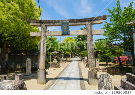 日本の神社の境内 枚方市 山田神社 日本の神社の境内 枚方市 山田神社 119809037