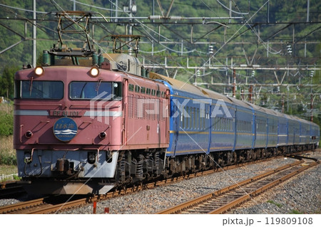 北陸本線 新疋田駅　寝台特急「日本海」　 119809108