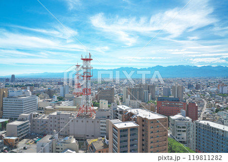 【呉羽山公園 展望台からの風景】 富山県富山市安養坊 【呉羽山公園 展望台からの風景】 富山県富山市安養坊 119811282