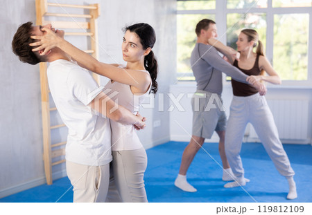 Woman delivers painful blow to eyes of an attacking man - self defense training for women and men 119812109
