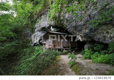 鳥取 三朝 三徳山三佛寺観音堂 鳥取 三朝 三徳山三佛寺観音堂 119819670