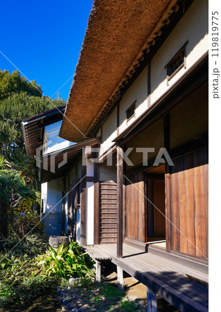 陽当たりの良い冬の縁側　世田谷代官屋敷 119819775