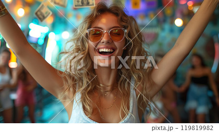 カジノで豪遊する欧米人女性06 119819982