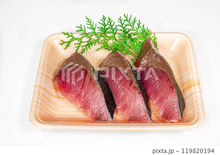 パック入り天然ぶりの切り身 119820194