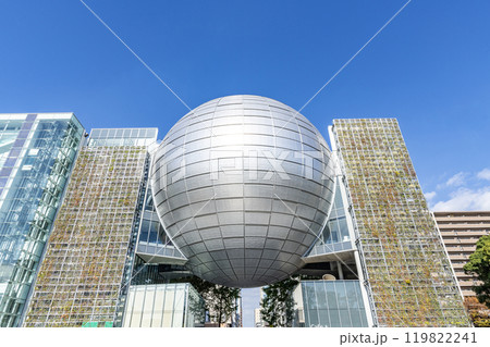 愛知県名古屋市　快晴の名古屋市科学館 119822241