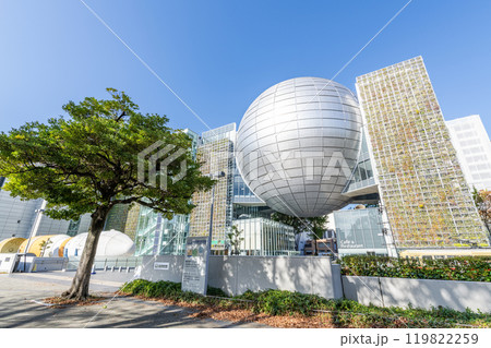 愛知県名古屋市　快晴の名古屋市科学館 119822259