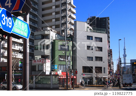 東京メトロ 入谷駅　入谷交差点 119822775