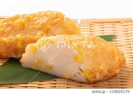 とうもろこしチーズすり身揚げ(小柱入り) とうもろこしチーズすり身揚げ(小柱入り) 119826170