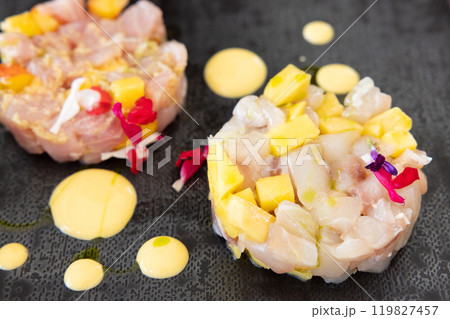 おいしいフレンチ、魚のタルタル おいしいフレンチ、魚のタルタル 119827457