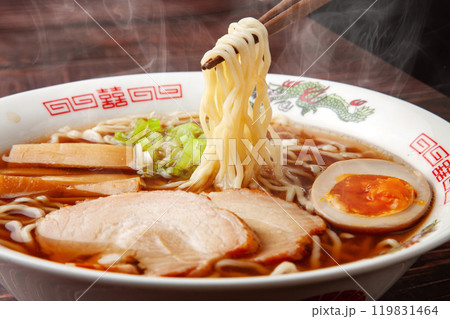 醤油ラーメン 119831464