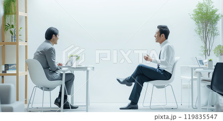 会議、商談、ビジネスシーンをイメージさせる画像素材 119835547