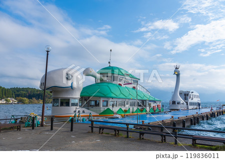 猪苗代湖の遊覧船 119836011