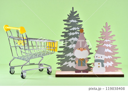 クリスマスの買い物のイメージ クリスマスの買い物のイメージ 119838408