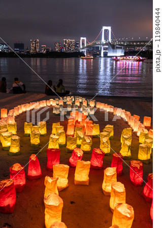 《東京都》お台場海の灯まつり・お台場海浜公園の夜景 《東京都》お台場海の灯まつり・お台場海浜公園の夜景 119840444
