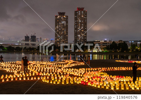 《東京都》お台場海の灯まつり・お台場海浜公園の夜景 《東京都》お台場海の灯まつり・お台場海浜公園の夜景 119840576
