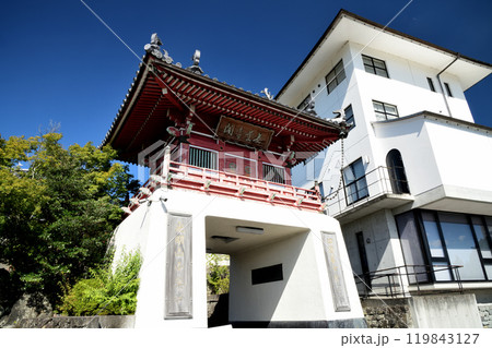 第7番札所 光明山 蓮華院 十楽寺(山門)　【徳島県阿波市土成町】 119843127